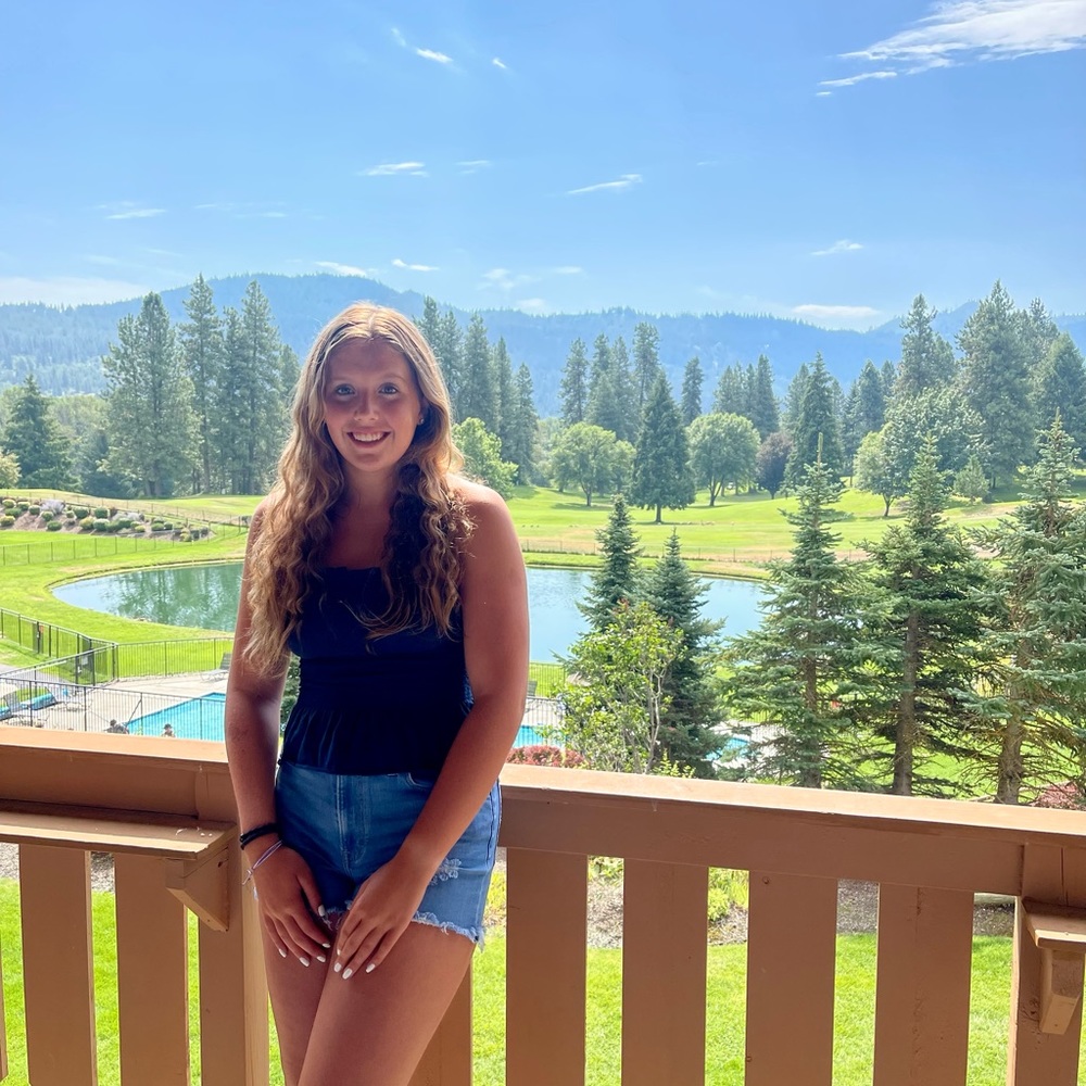 Meet your Posher, Kylee